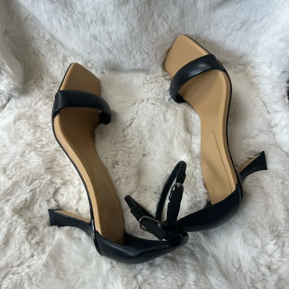 Marc Fisher Derine leather square open toe heeled sandal 7.5